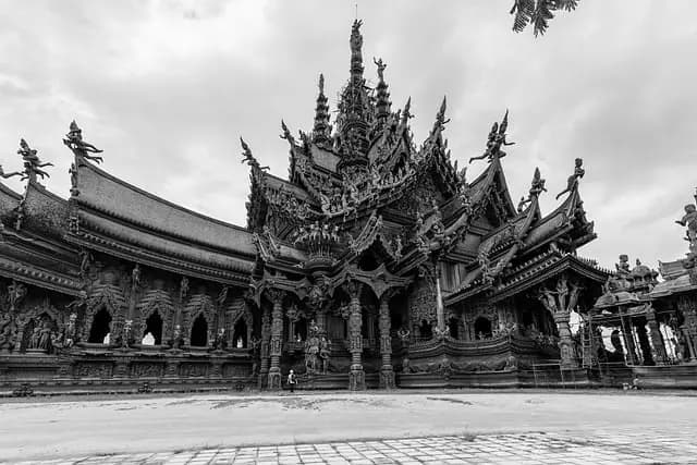 Exploring the Top Cultural Travel Destinations Around the World