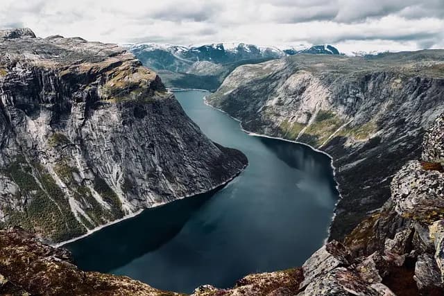 Exploring the Most Scenic World Travel Destinations