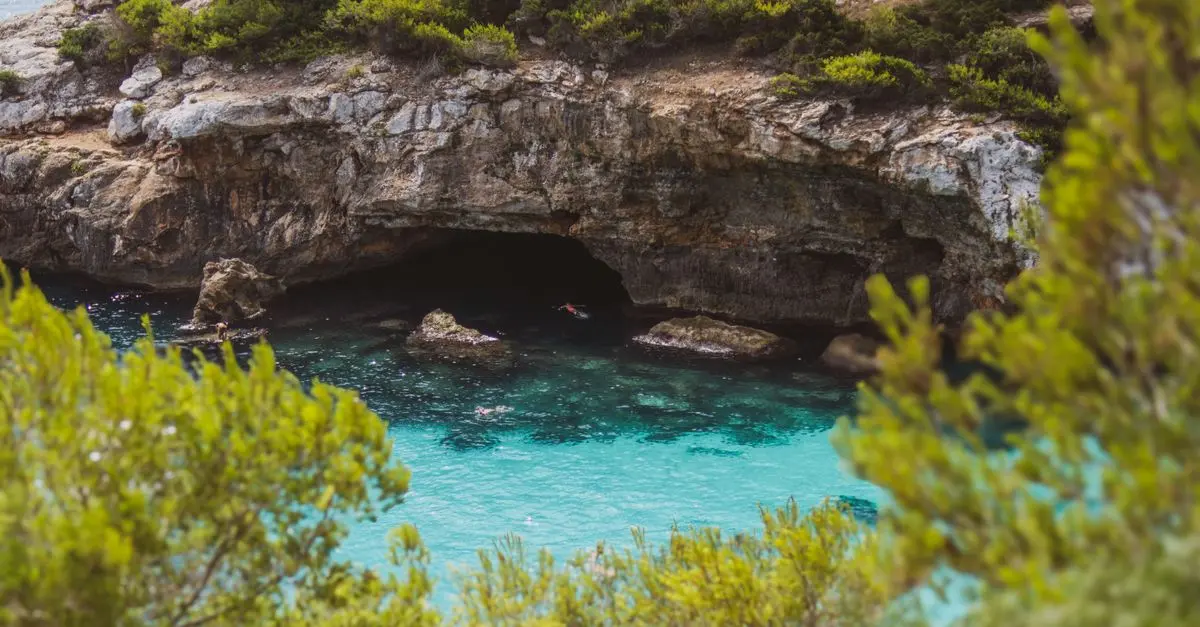 Top 10 Hidden Travel Gems Around the World