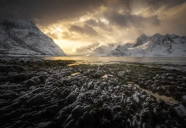 Top 10 Hidden Travel Destinations You Should Explore