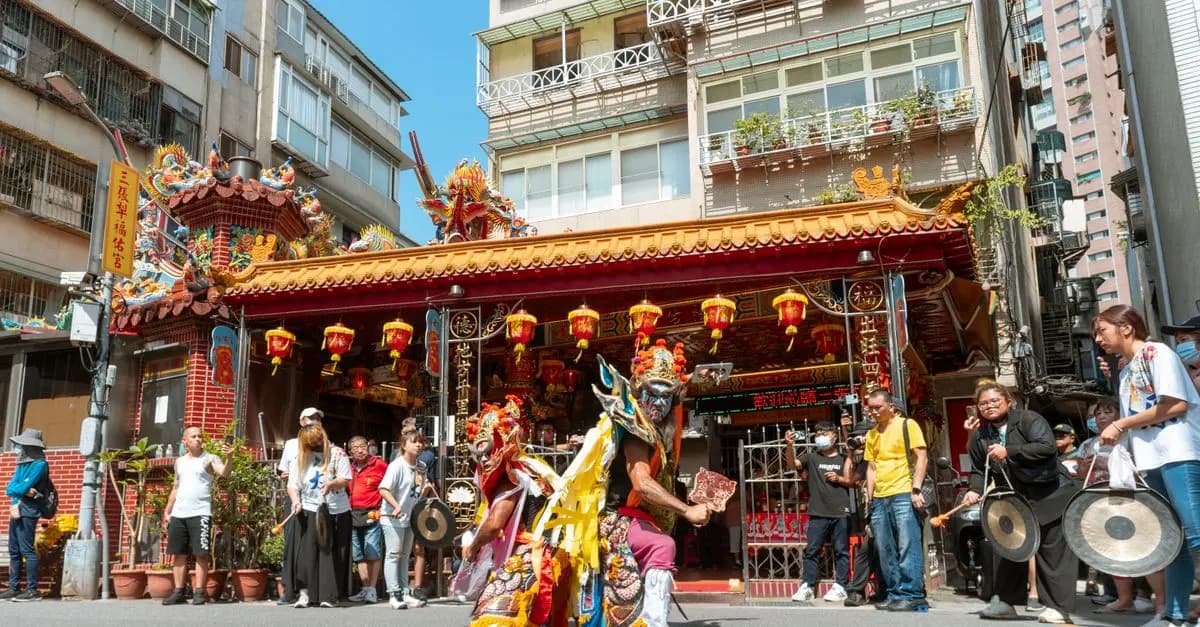 Exploring Cultural Festivals Around the World