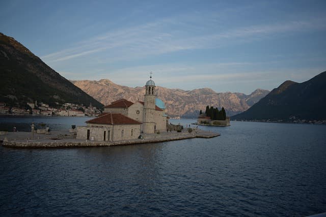 Top 5 Hidden Travel Destinations You Should Explore